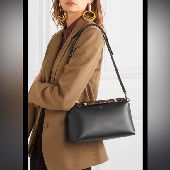 ❌SOLDto fashionphile❌Fendi By the way with snakeskin satchel - Picture 14 of 15